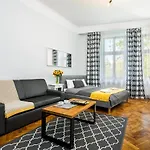 Exclusive Royal Cracovia