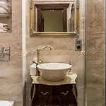 Exclusive Royal Cracovia